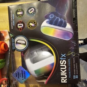RUKUSfx Motion Controlled Music Mixer